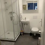 Werkwohnung In Sued * برونسبوتل